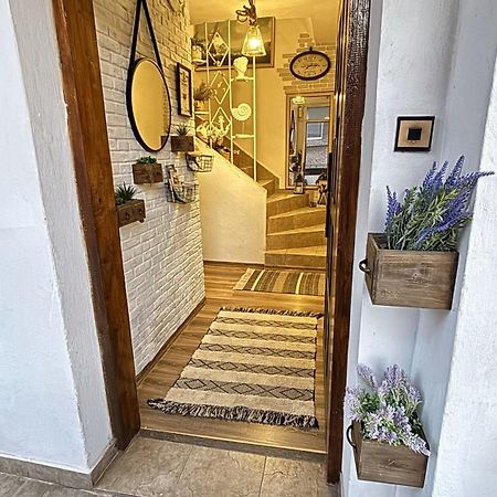 Guest House Hei Taka سوزوبول المظهر الخارجي الصورة