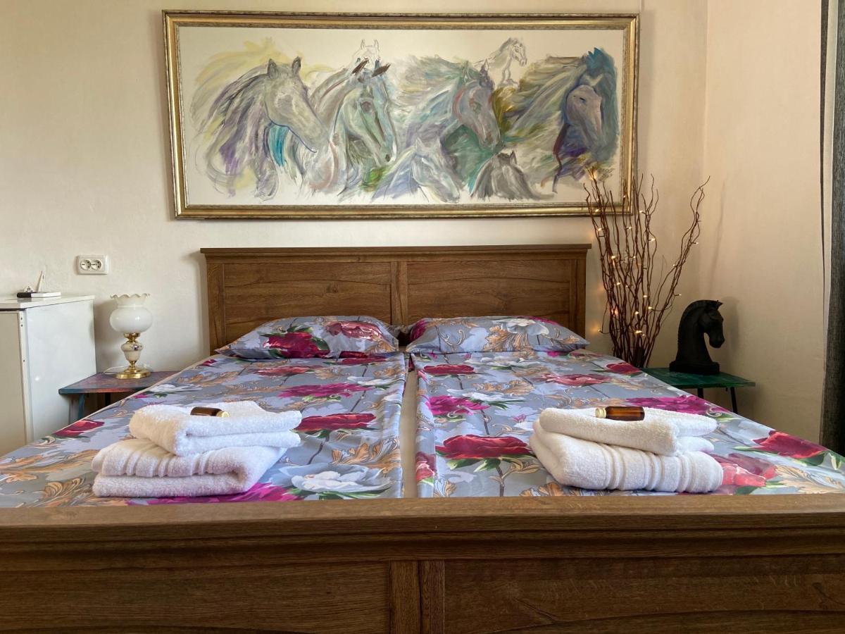 Guest House Hei Taka سوزوبول المظهر الخارجي الصورة