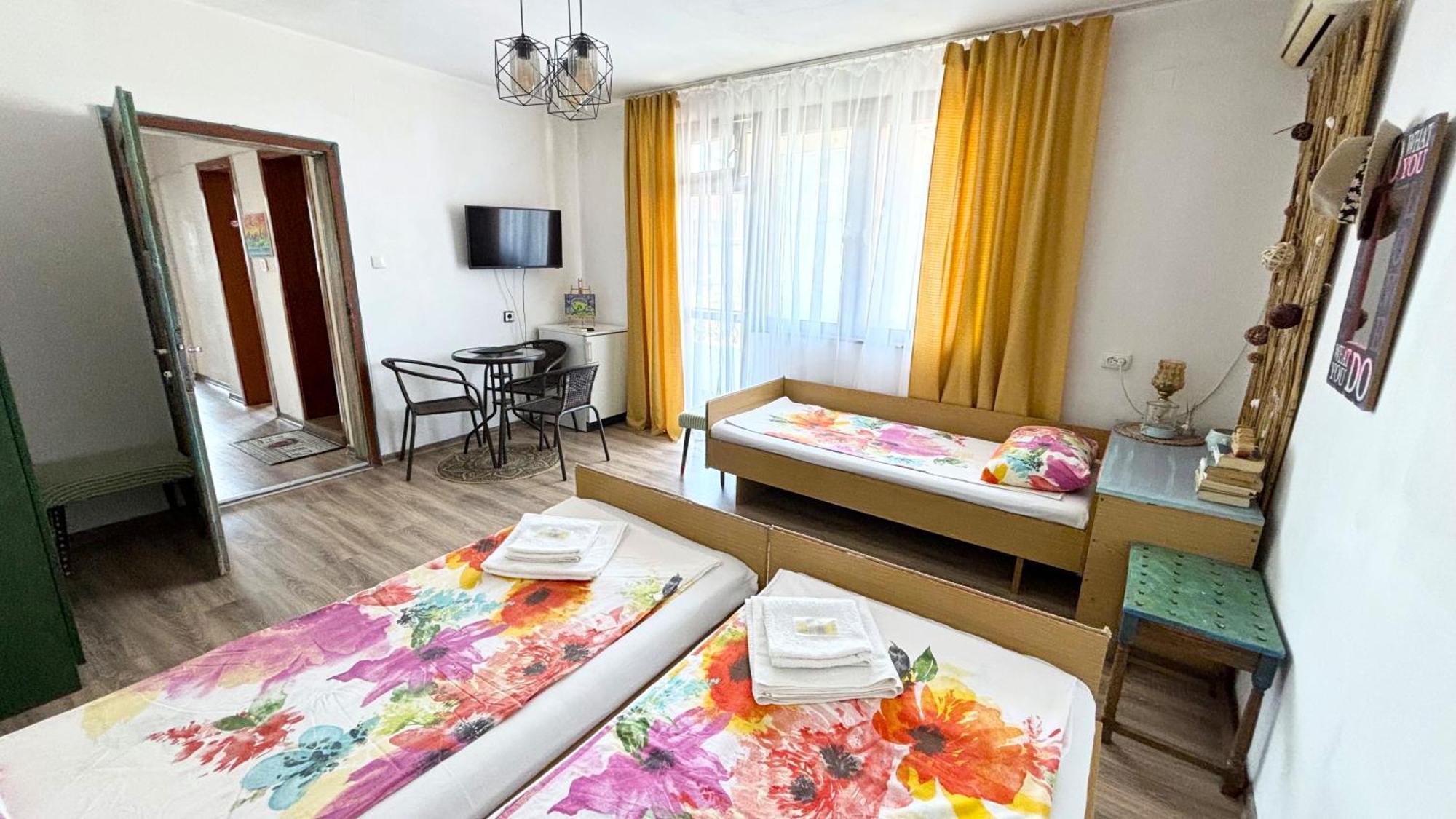 Guest House Hei Taka سوزوبول المظهر الخارجي الصورة