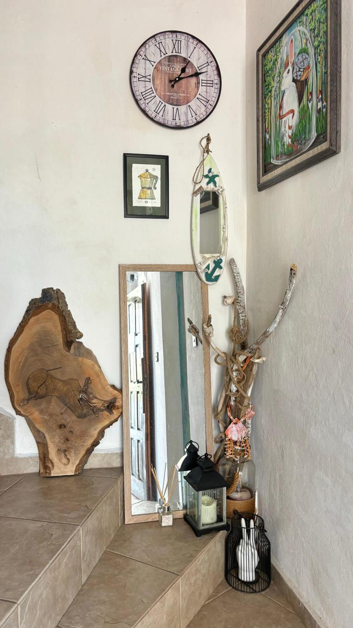 Guest House Hei Taka سوزوبول المظهر الخارجي الصورة