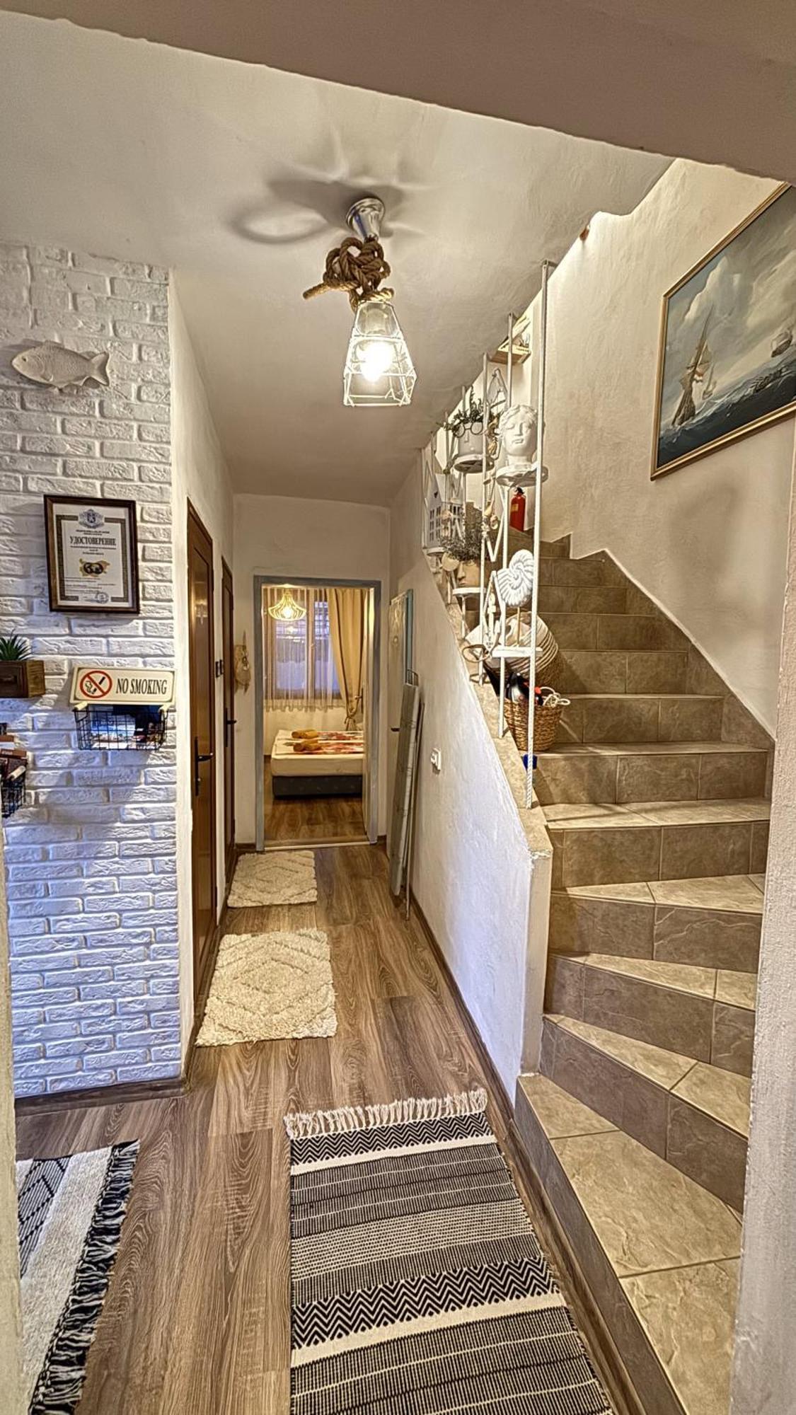 Guest House Hei Taka سوزوبول المظهر الخارجي الصورة