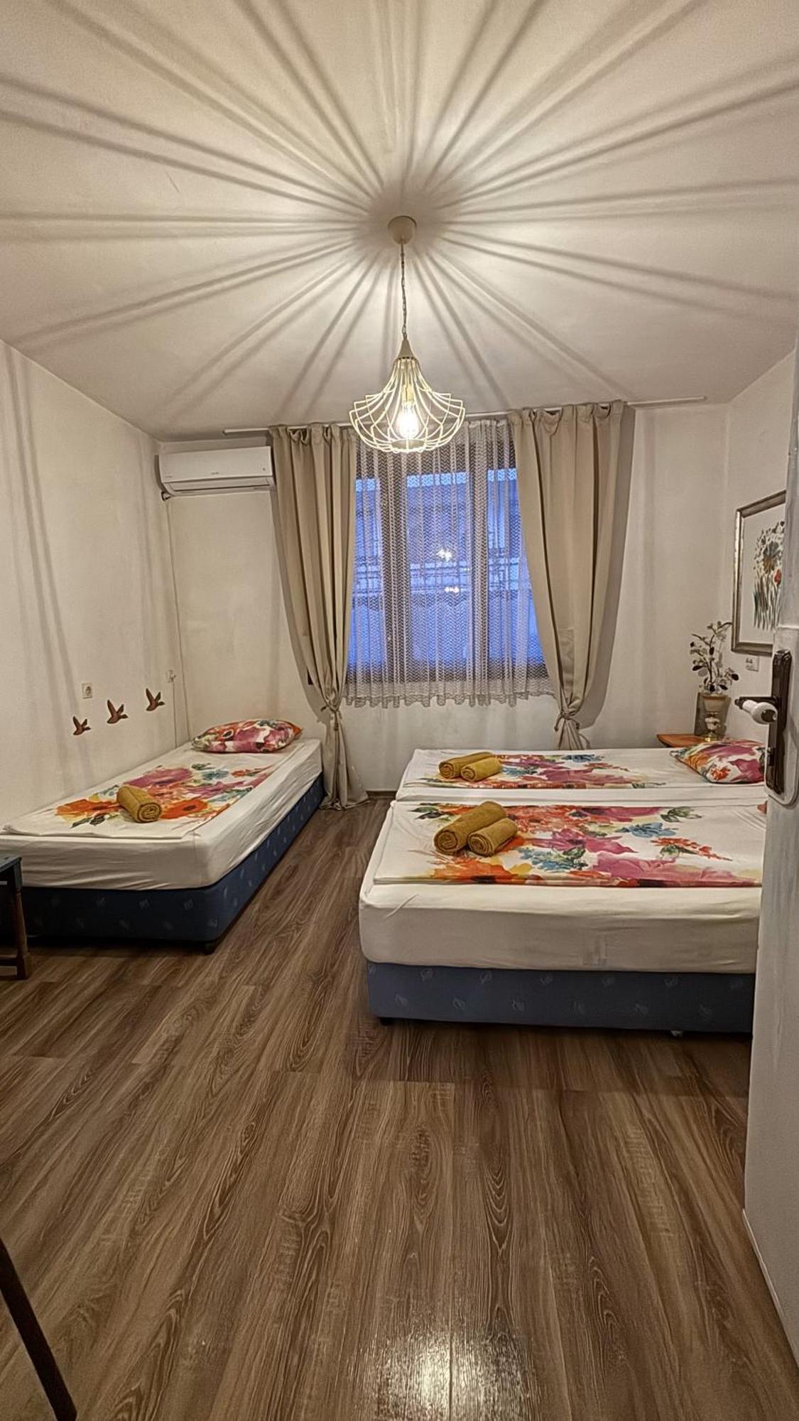 Guest House Hei Taka سوزوبول المظهر الخارجي الصورة