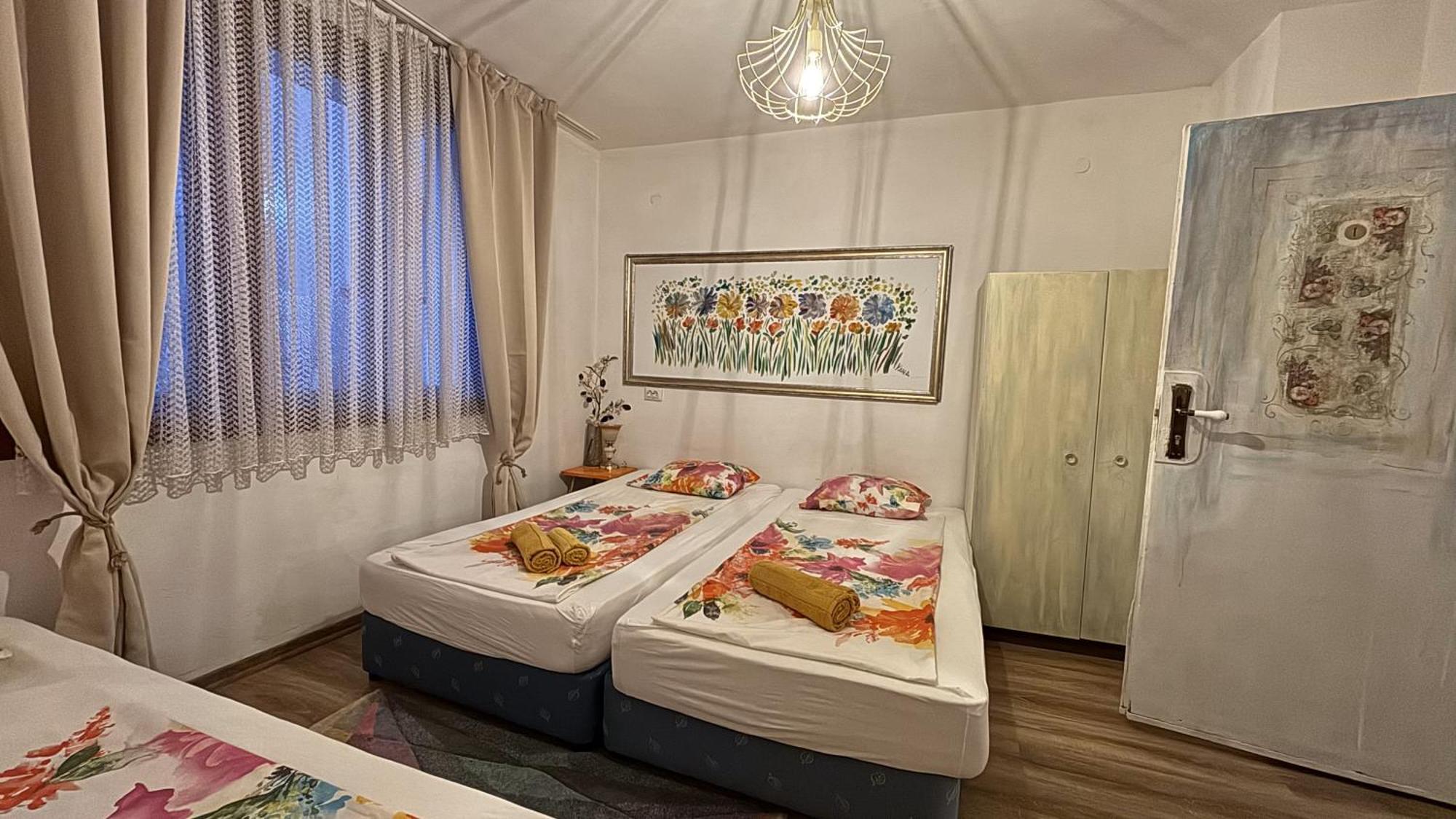 Guest House Hei Taka سوزوبول المظهر الخارجي الصورة
