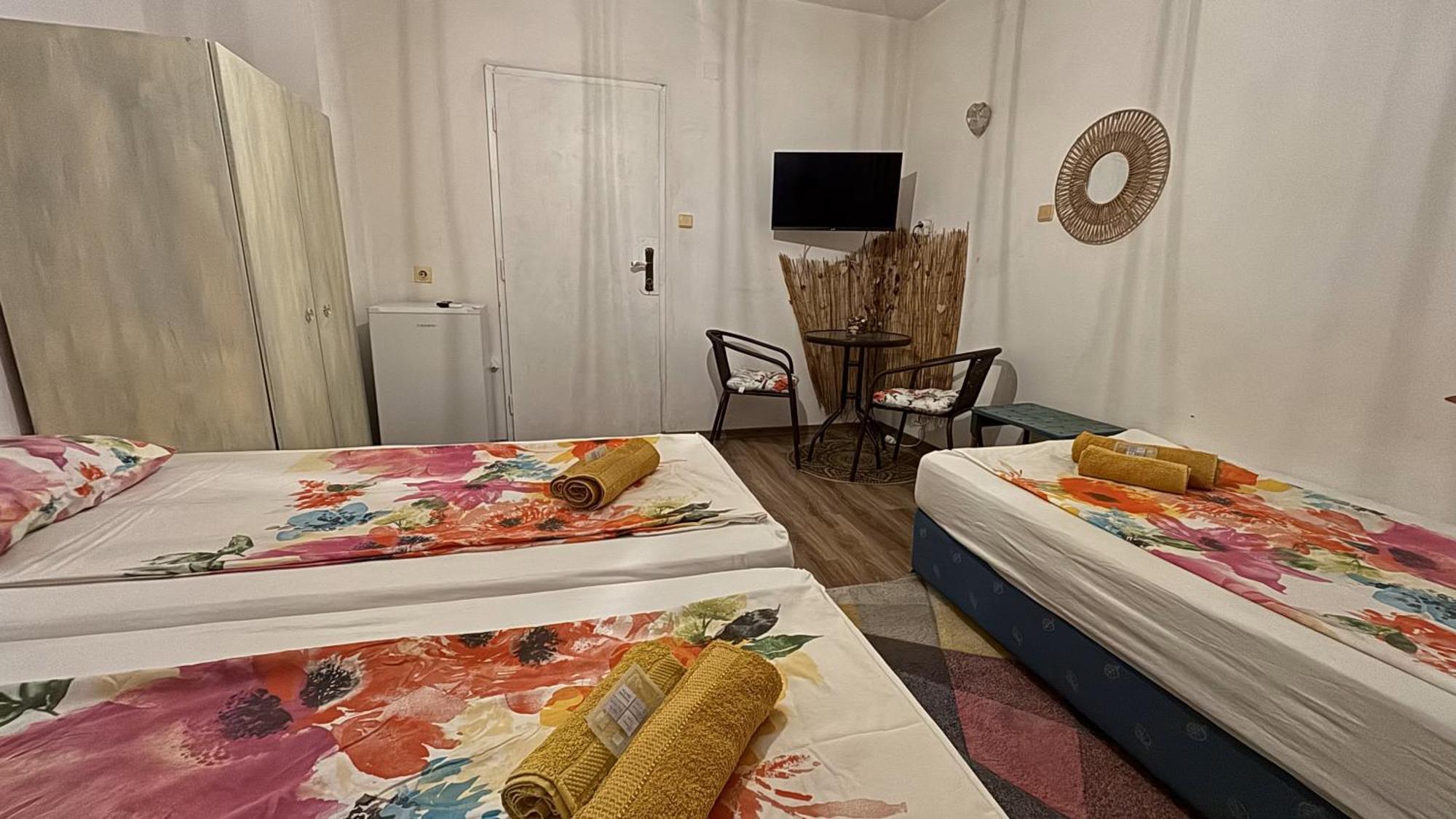 Guest House Hei Taka سوزوبول المظهر الخارجي الصورة