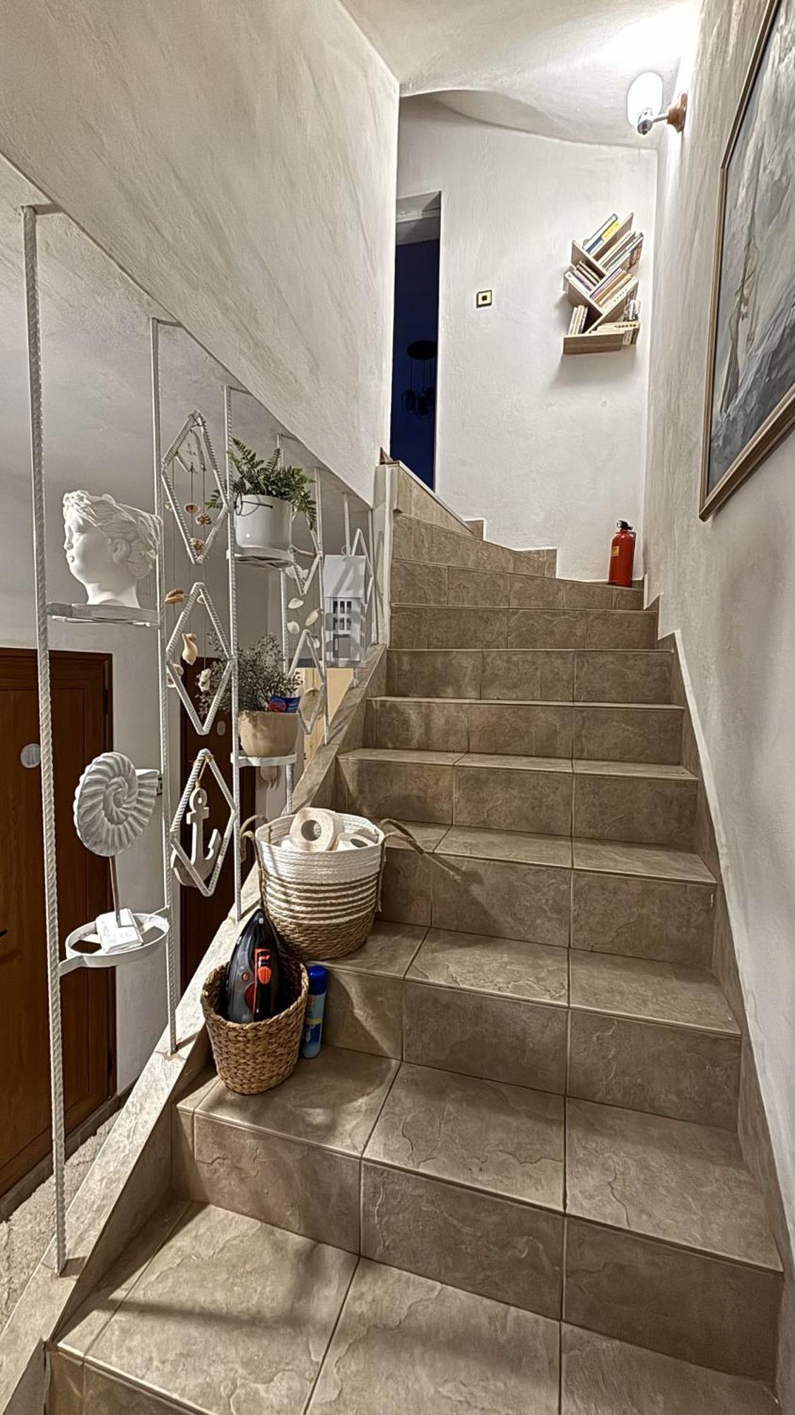 Guest House Hei Taka سوزوبول المظهر الخارجي الصورة