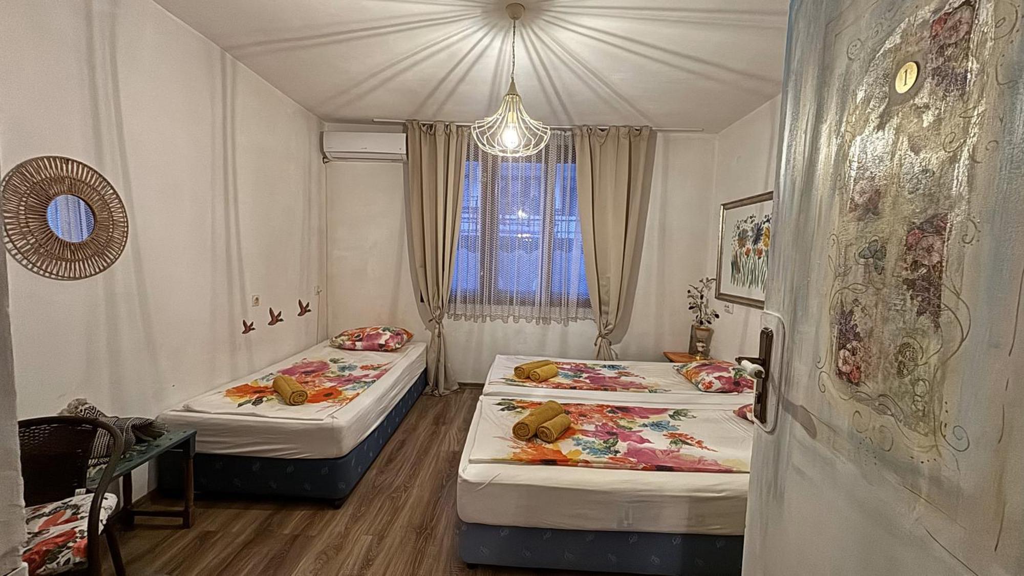 Guest House Hei Taka سوزوبول المظهر الخارجي الصورة