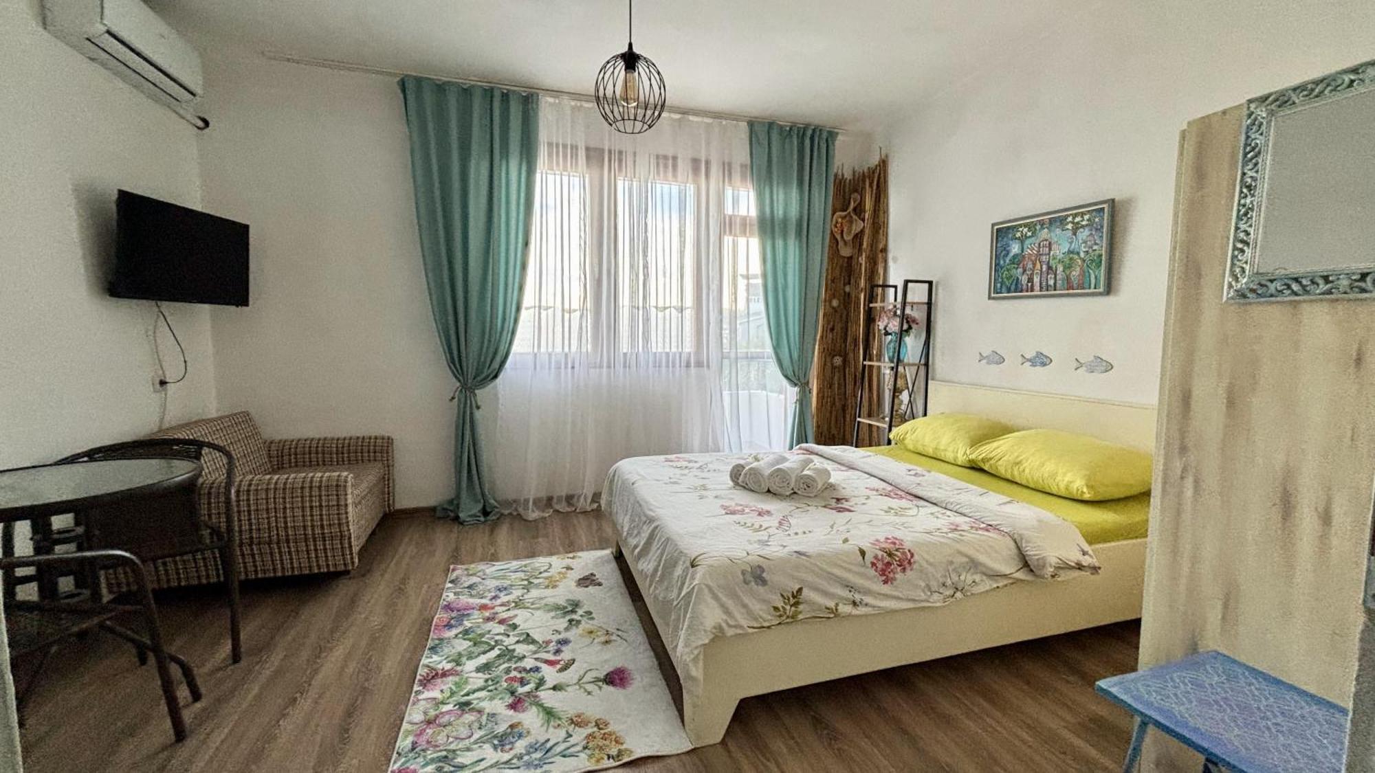 Guest House Hei Taka سوزوبول المظهر الخارجي الصورة
